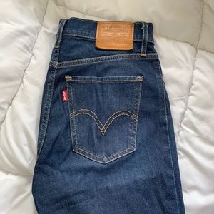 Levi’s Mile High Skinny Jeans